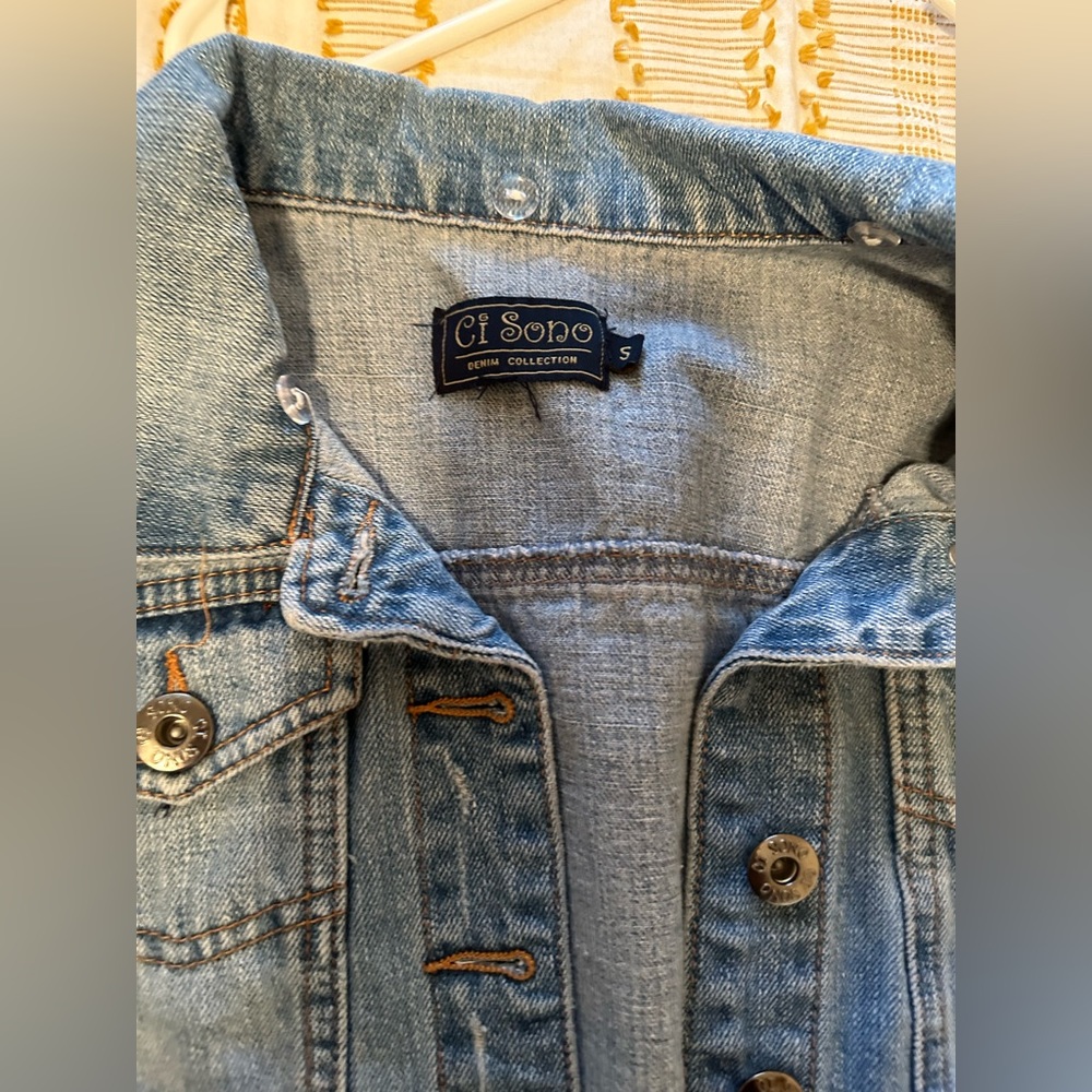 Jean jacket - Picture 2 of 2